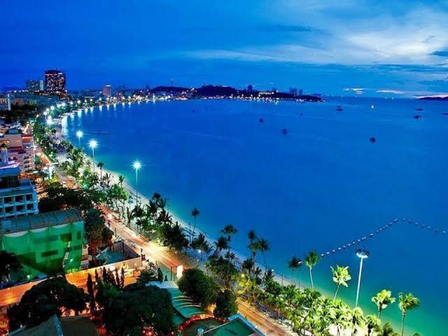 Centara Avenue 2 Bedrooms Pool View Pattaya ภายนอก รูปภาพ